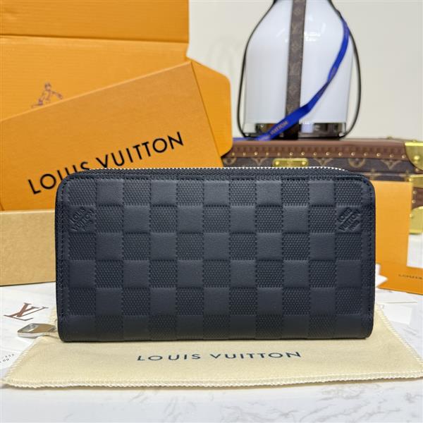 2026122105451794 600